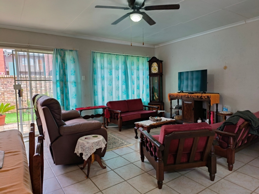 3 Bedroom Property for Sale in Die Bult North West